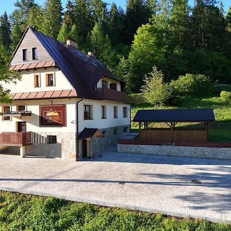 Gosciniec Stara Szkola Otel Haluszowa Dış mekan fotoğraf