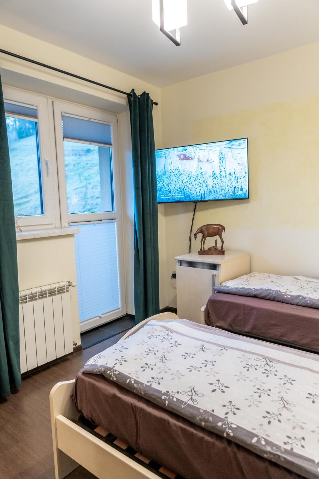 Gosciniec Stara Szkola Otel Haluszowa Dış mekan fotoğraf